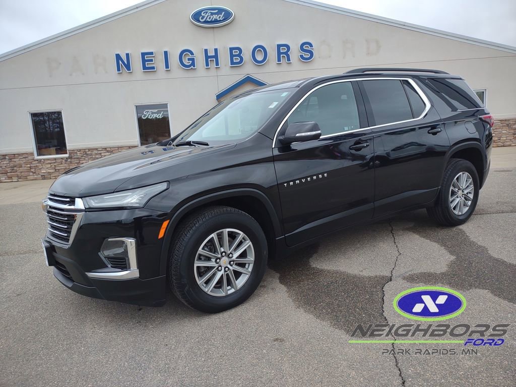 Used 2023 Chevrolet Traverse LT AWD/4WD image 1