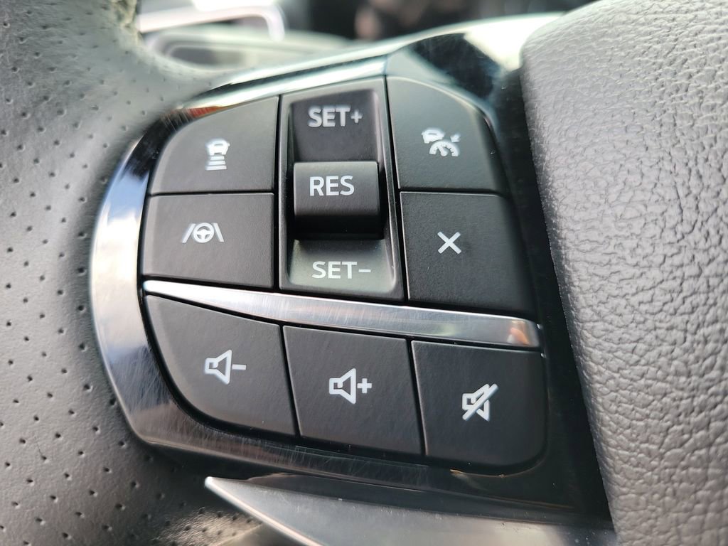 Used 2023 Ford Explorer ST w/ Equipment Group 401A AWD/4WD image 26