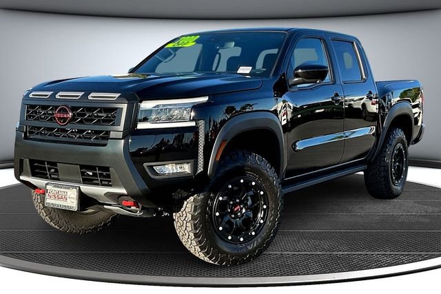 New 2025 Nissan Frontier PRO-4X w/ Pro Premium Package image 2