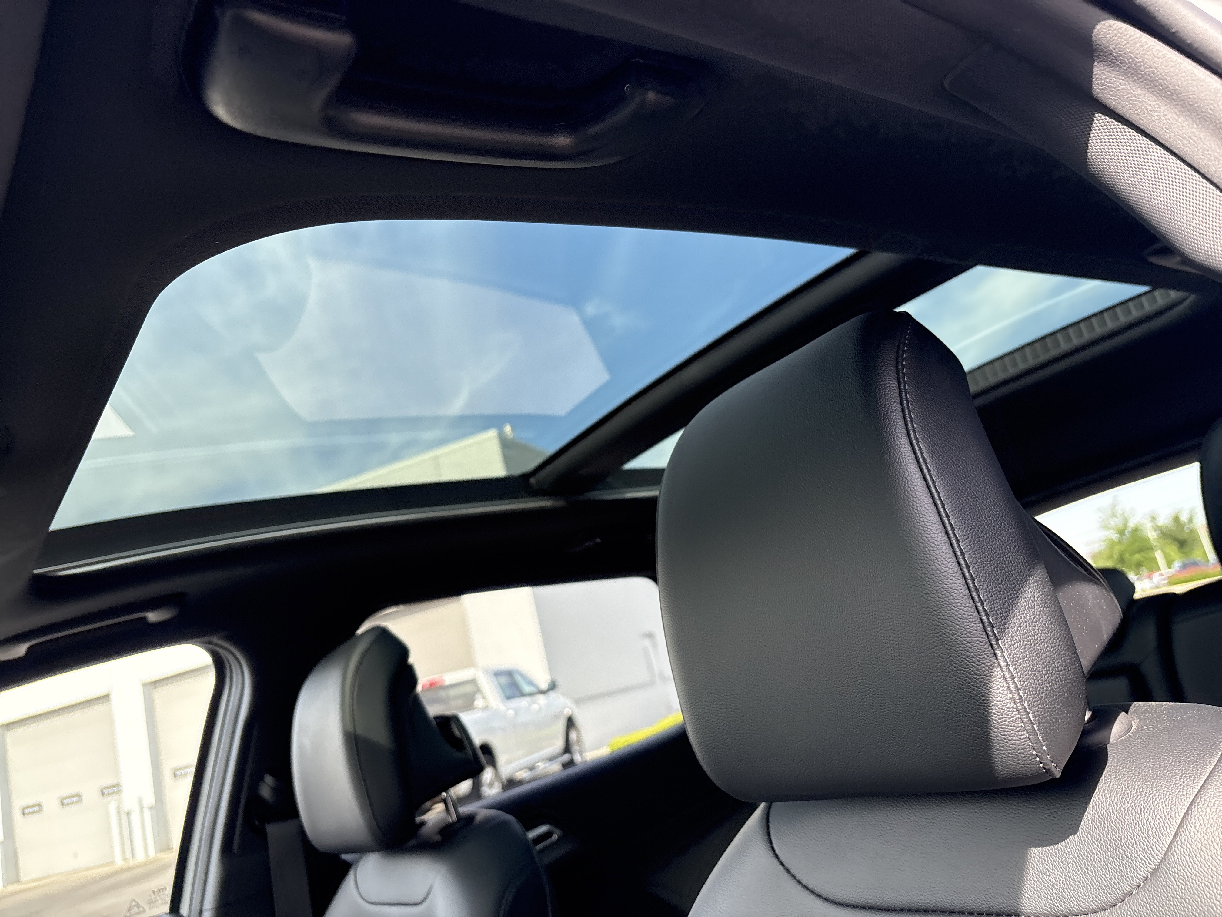 Used 2024 Kia Sportage X-Line w/ X-Line Premium Package AWD/4WD image 19