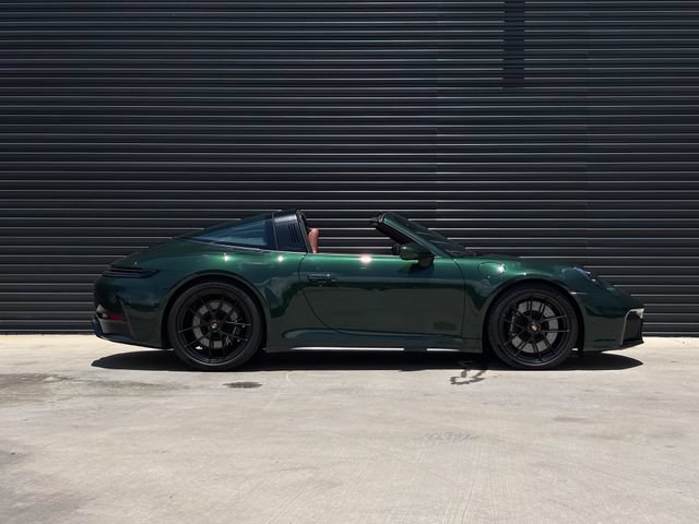 Certified 2026 Porsche 911 Targa 4 GTS AWD/4WD image 10