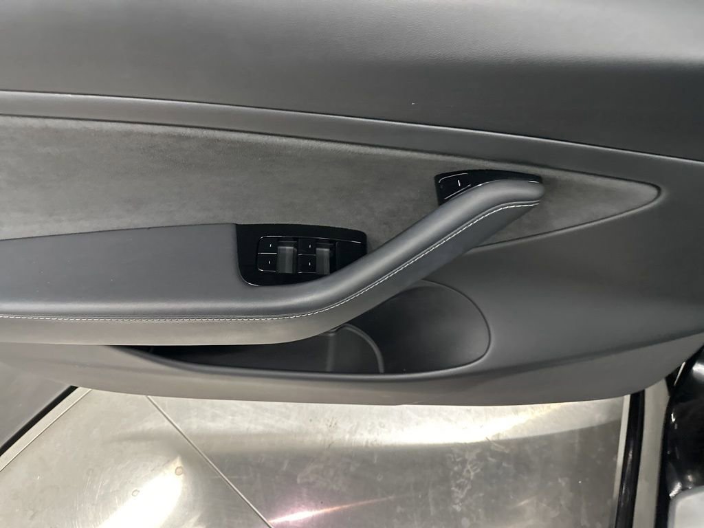 Used 2020 Tesla Model 3 Long Range image 11