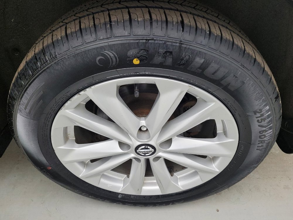 Used 2019 Nissan Rogue Sport SV w/ All-Weather Package AWD/4WD image 31