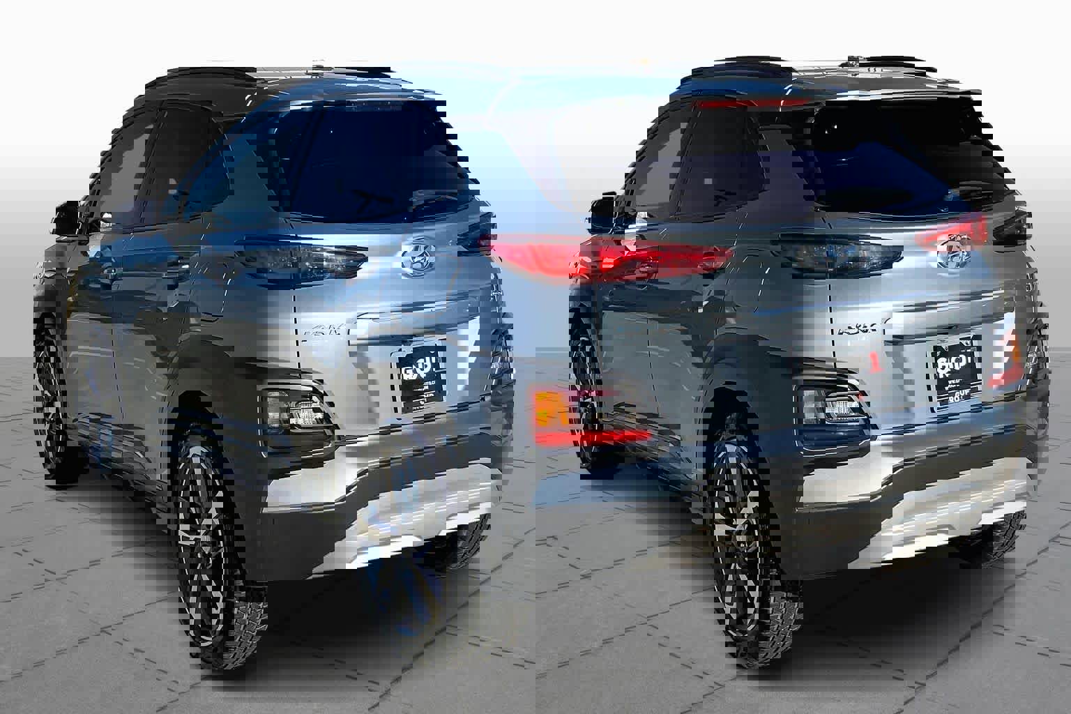 Used 2018 Hyundai Kona Limited image 11