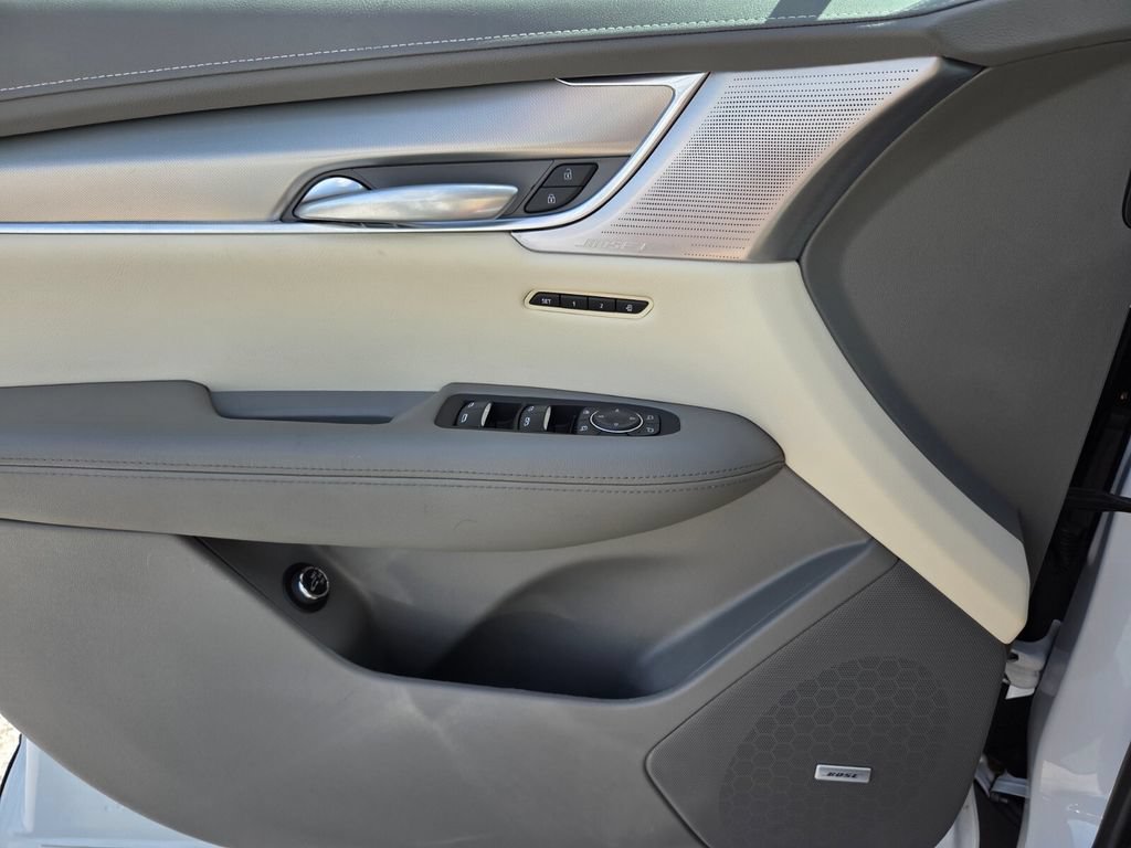 Used 2024 Cadillac XT5 Premium Luxury FWD image 23
