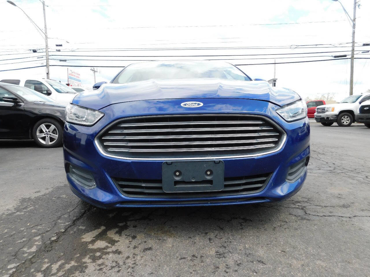 Used 2016 Ford Fusion SE FWD image 18