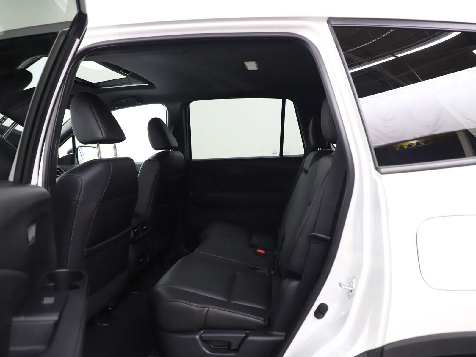 Used 2024 Honda Passport EX-L image 18