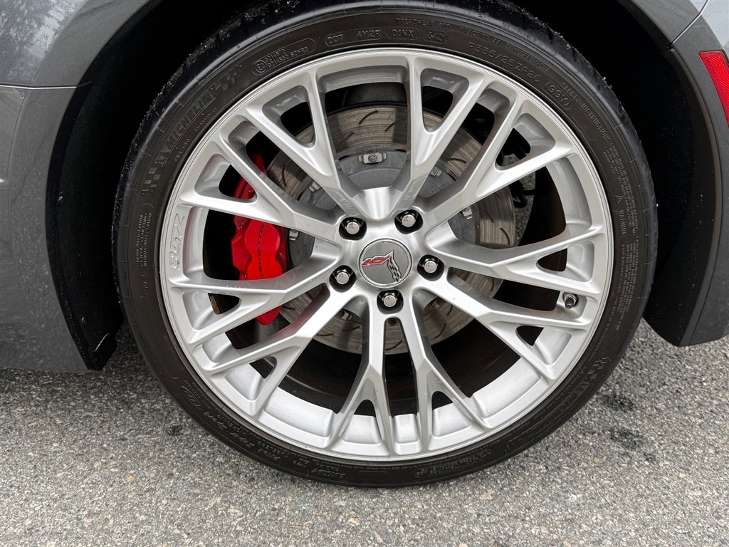 Used 2018 Chevrolet Corvette Z06 RWD image 25