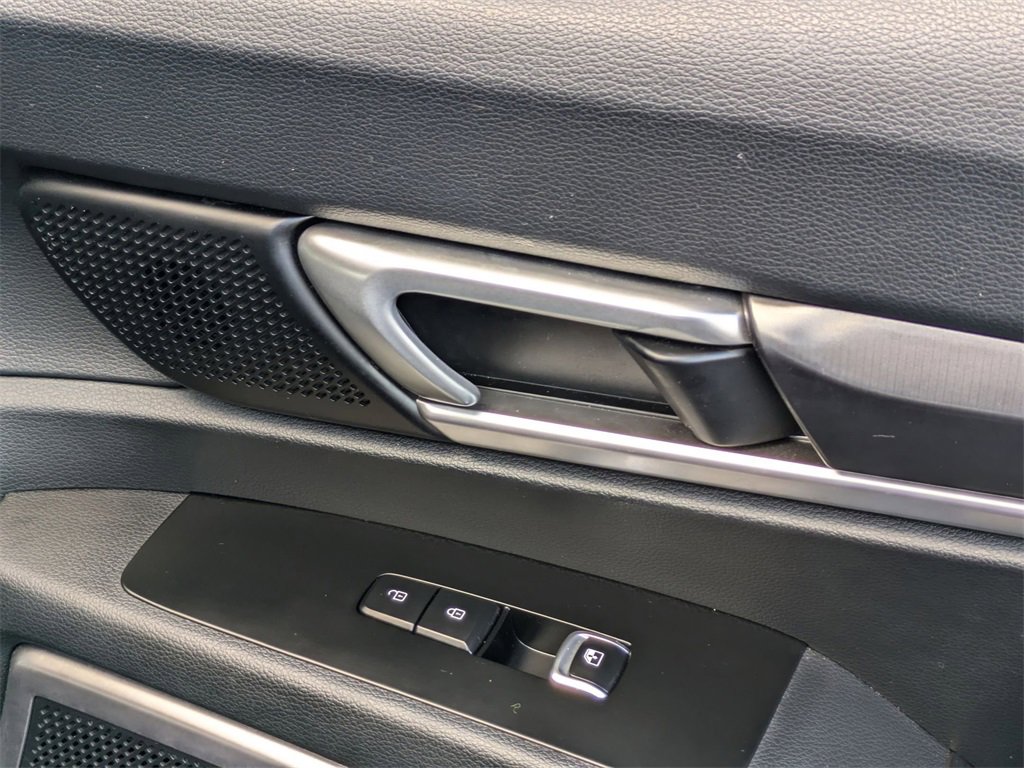 Used 2025 Kia Telluride S image 34