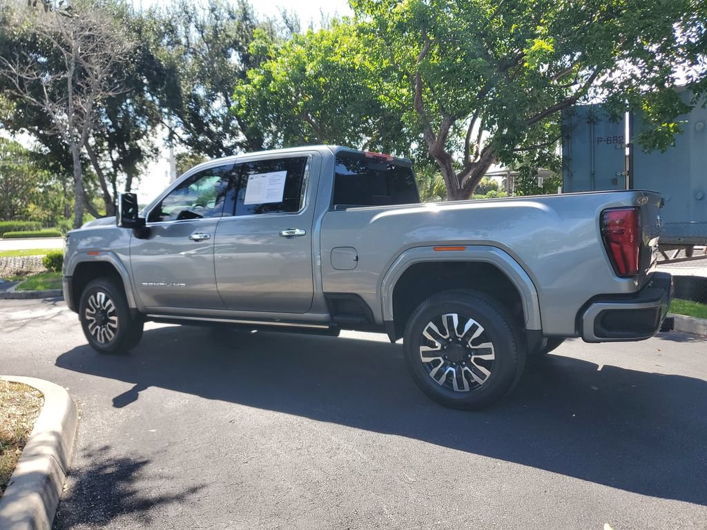 Certified 2025 GMC Sierra 2500 Denali Ultimate AWD/4WD image 2