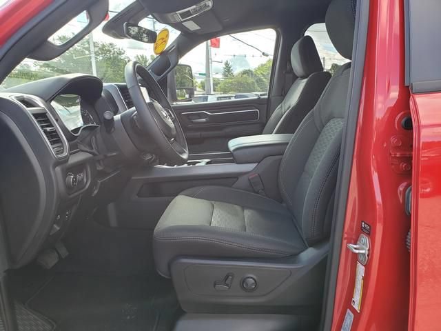 Used 2025 RAM 1500 Big Horn AWD/4WD image 11