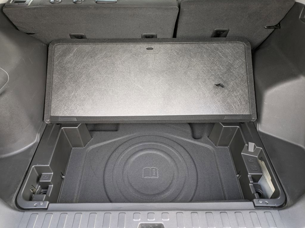 Certified 2022 GMC Terrain SLE w/ Driver Convenience Package image 35