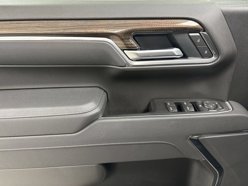 New 2026 Chevrolet Silverado 1500 LT AWD/4WD image 11