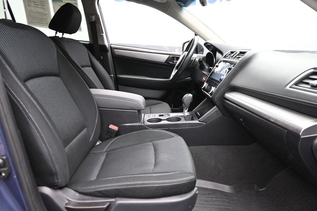 Used 2018 Subaru Outback 2.5i Premium AWD/4WD image 9