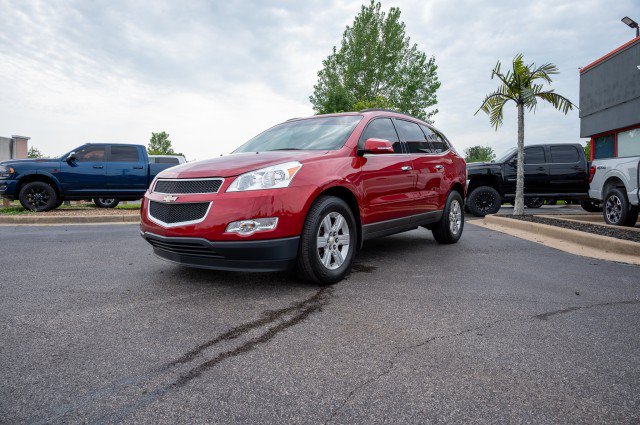 Used 2012 Chevrolet Traverse LT FWD image 4