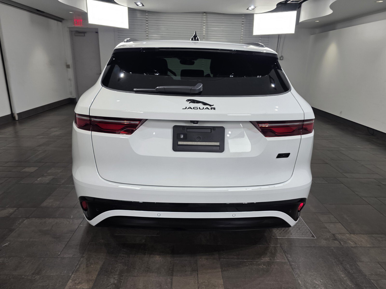 New 2026 Jaguar F-PACE R-Dynamic S AWD/4WD image 5