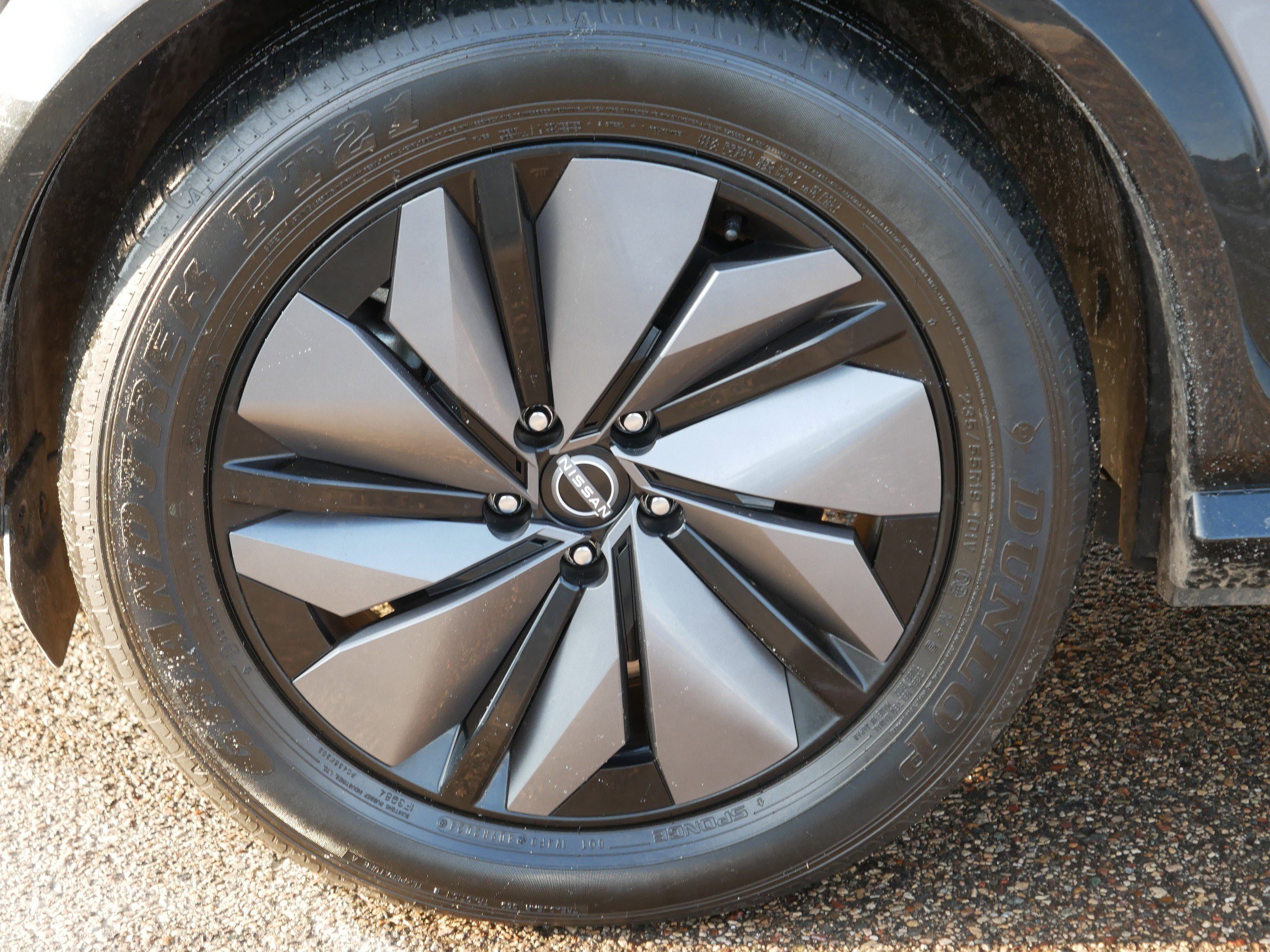 Certified 2024 Nissan Ariya AWD image 15