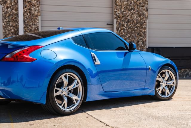 Used 2010 Nissan 370Z Touring w/ Sport Pkg RWD image 51