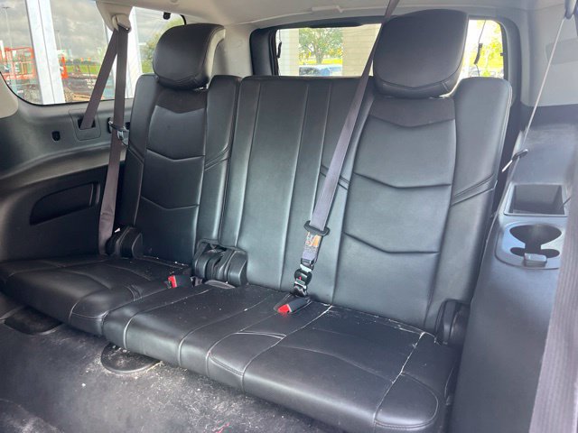 Used 2015 Cadillac Escalade ESV Luxury AWD/4WD image 17