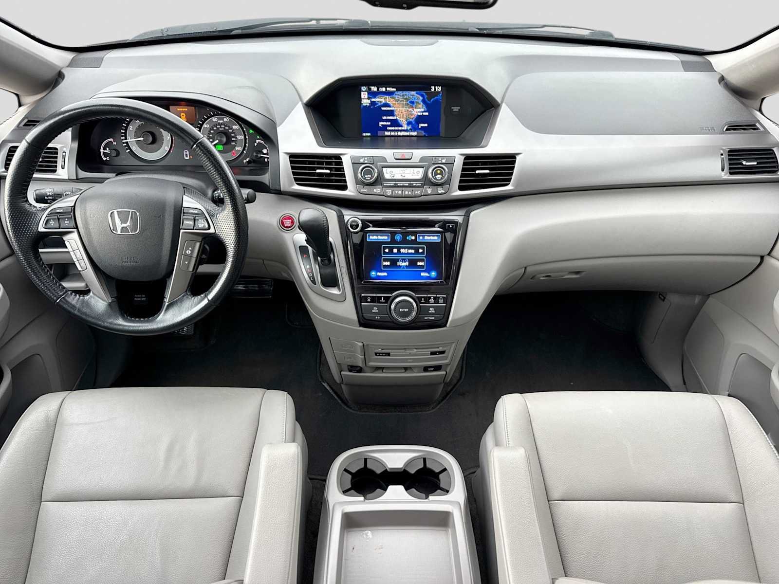 Used 2017 Honda Odyssey Touring image 14