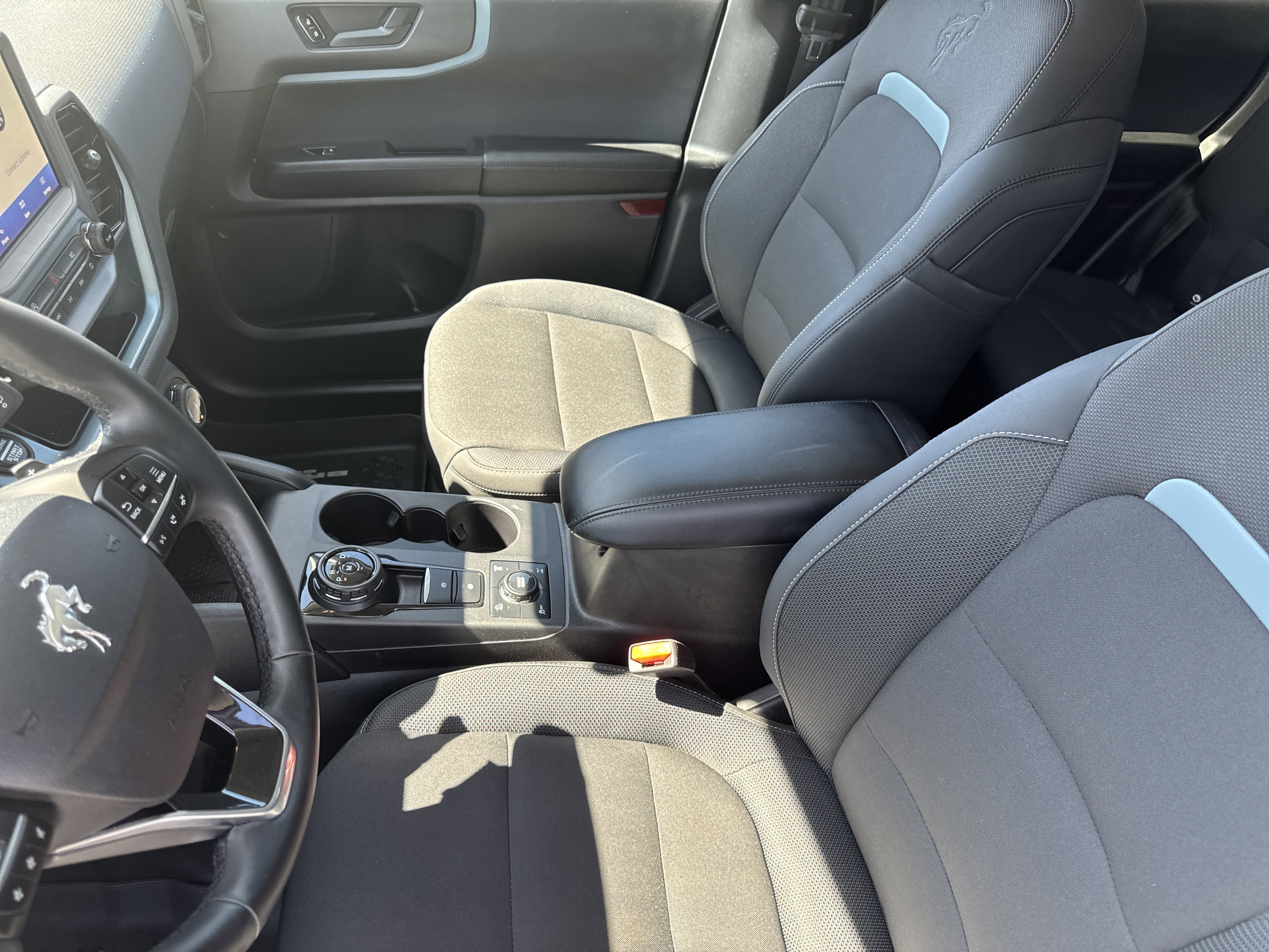 Used 2024 Ford Bronco Sport Badlands image 9