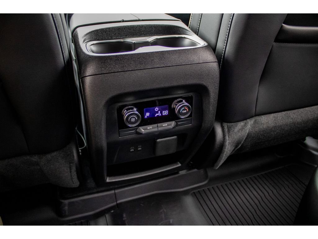 New 2026 Buick Enclave Sport Touring w/ Super Cruise Package image 29