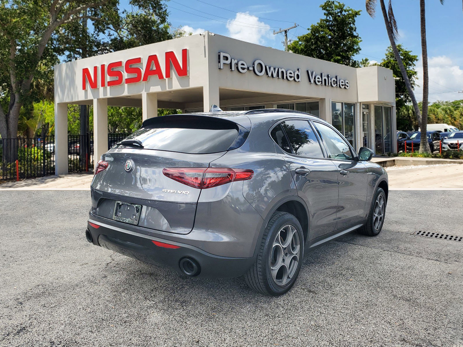 Used 2022 Alfa Romeo Stelvio Sprint image 4