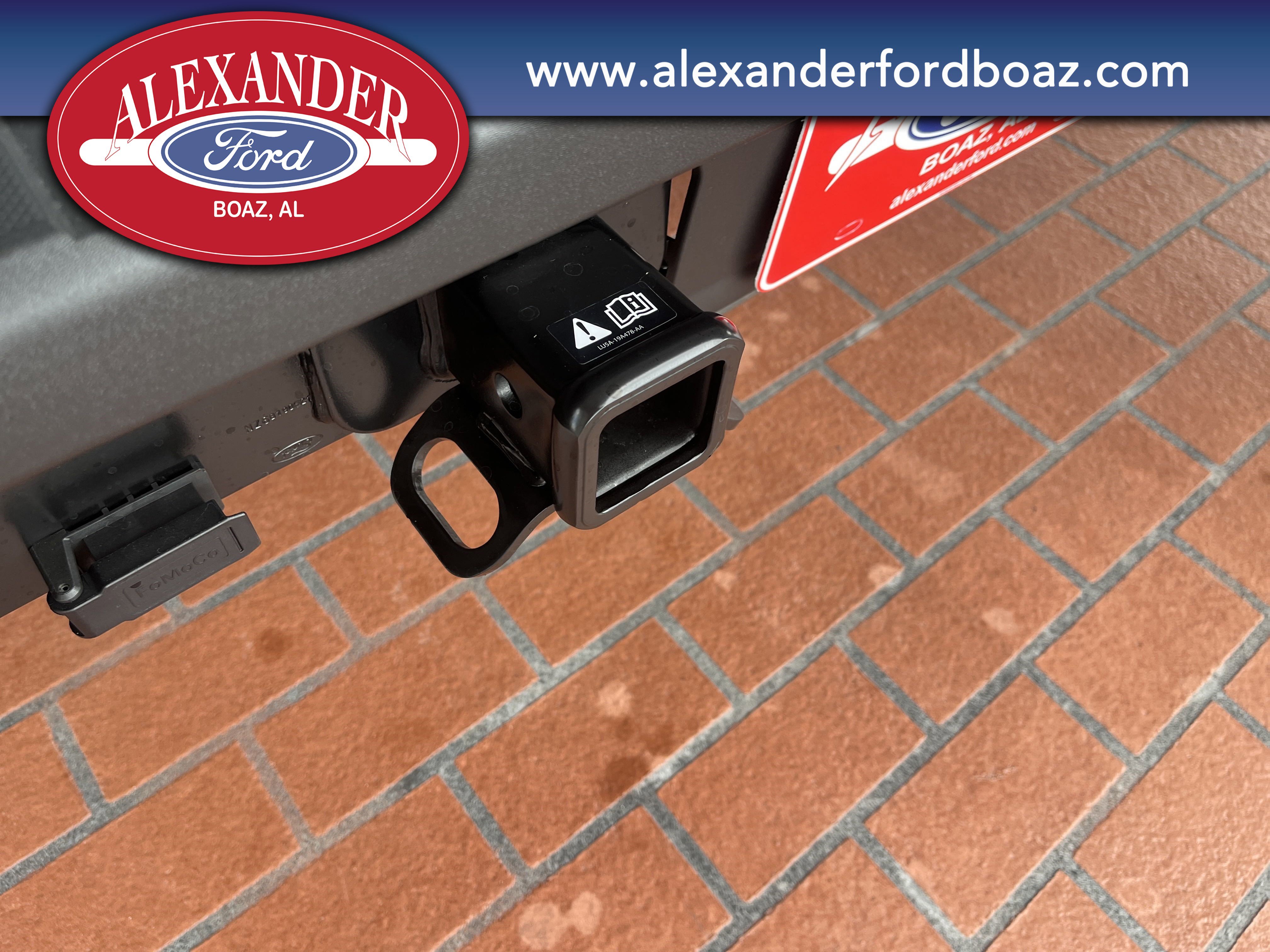 New 2025 Ford Maverick XL image 8