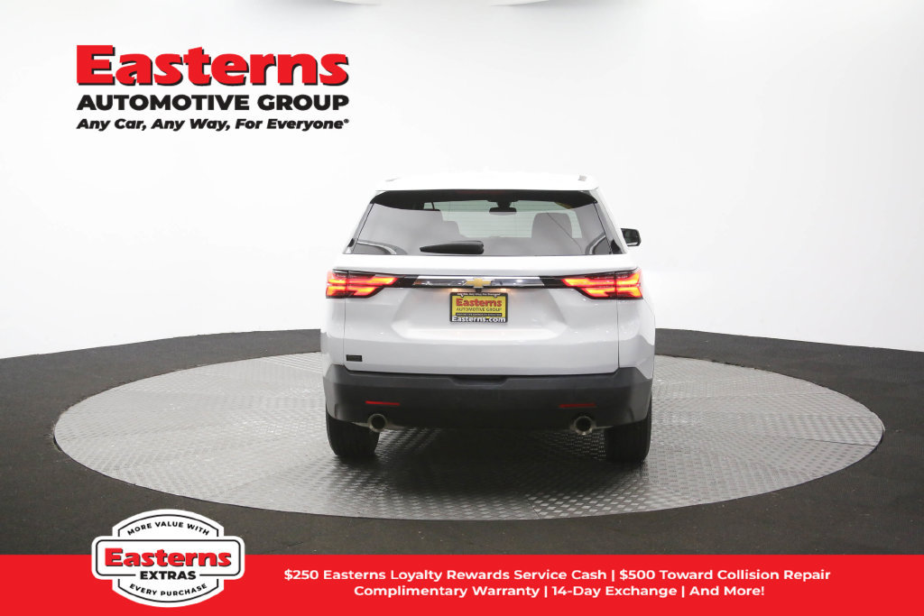 Used 2023 Chevrolet Traverse LS FWD image 35