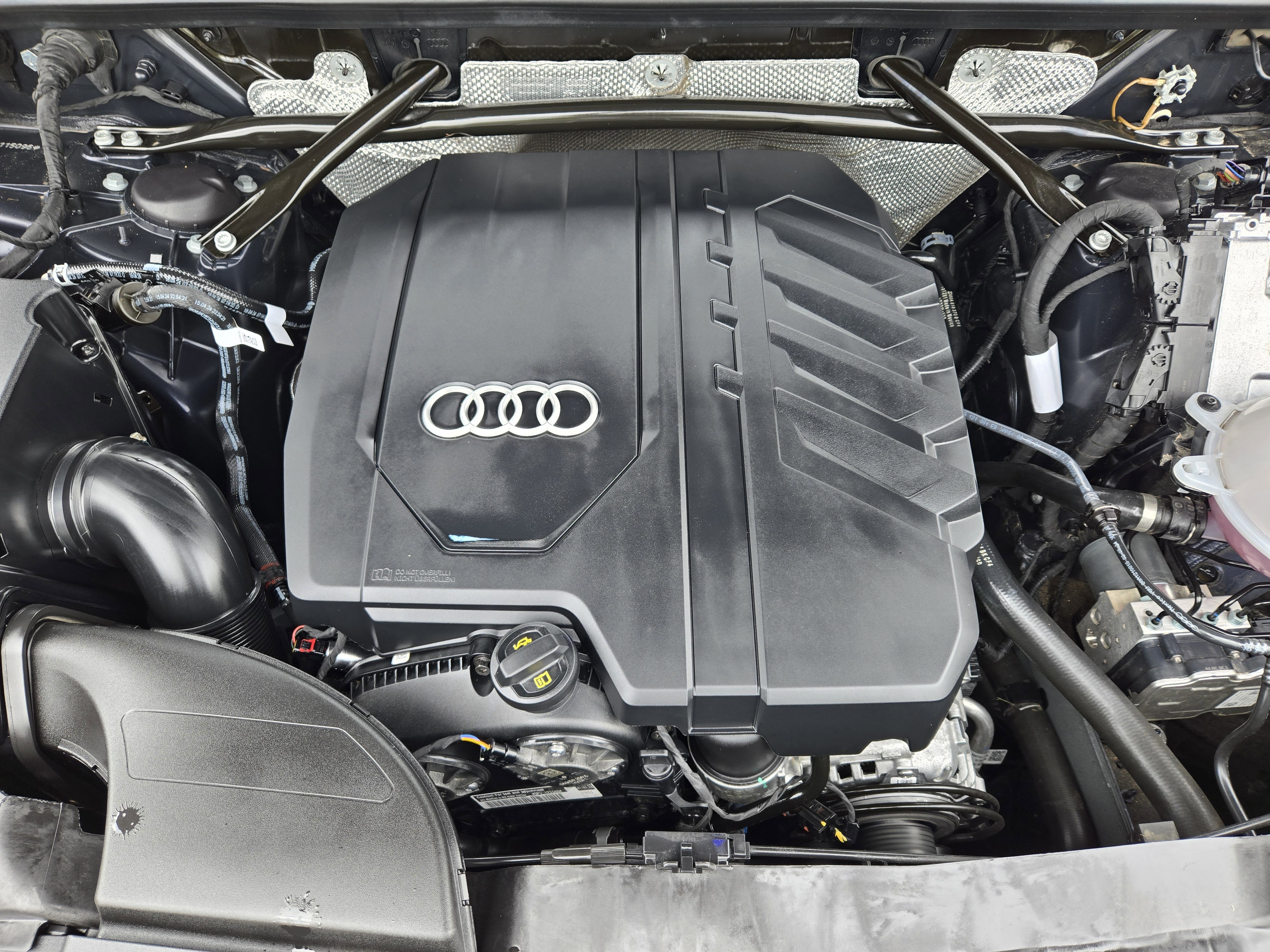 Used 2024 Audi Q5 2.0T Premium Plus w/ Premium Plus Package AWD/4WD image 30