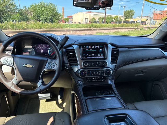 Used 2016 Chevrolet Suburban LTZ AWD/4WD image 13