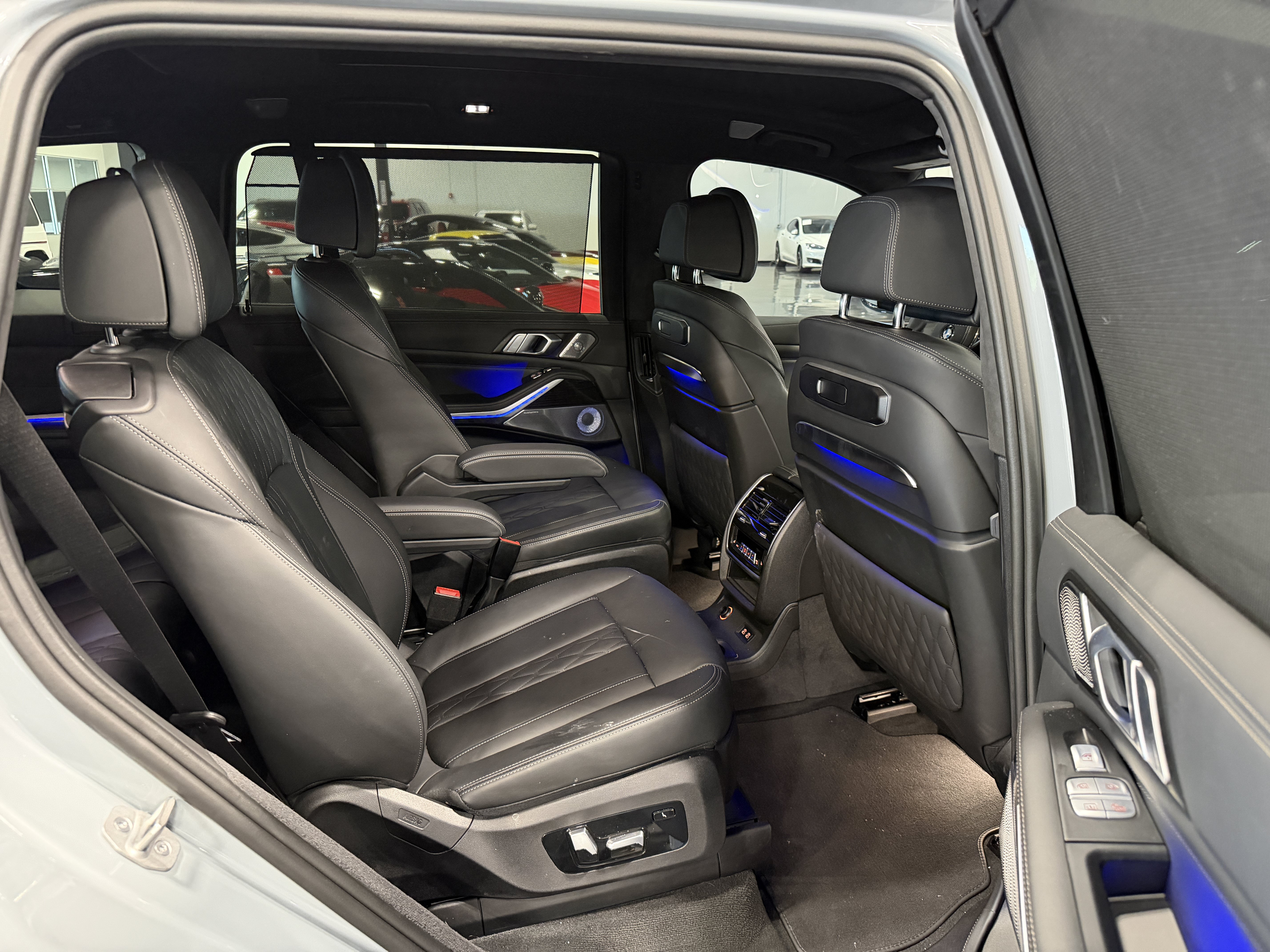 Used 2024 BMW X7 M60i w/ Executive Package AWD/4WD image 17