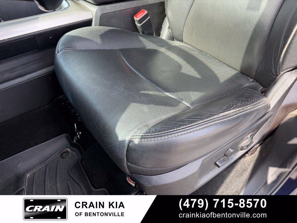 Used 2016 RAM 1500 Laramie w/ Convenience Group AWD/4WD image 23