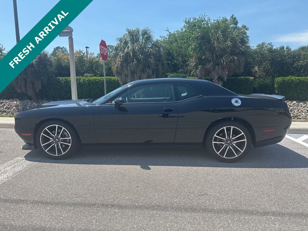 Used 2023 Dodge Challenger GT w/ Plus Package image 11