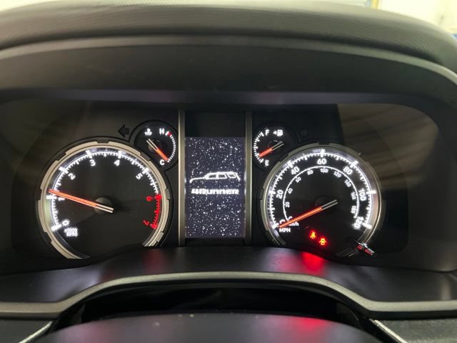 Used 2023 Toyota 4Runner TRD Off-Road Premium w/ Moonroof Package AWD/4WD image 25