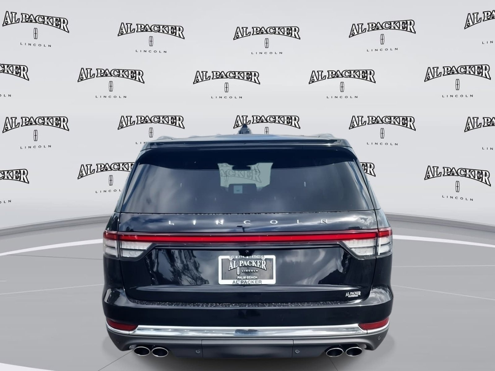 New 2026 Lincoln Aviator 2WD image 4