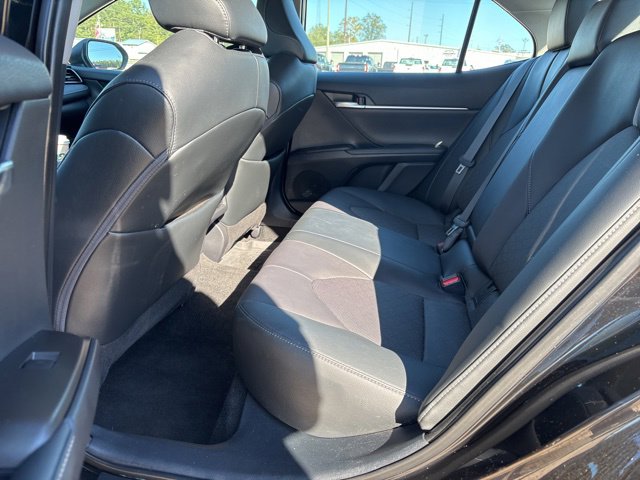 Used 2022 Toyota Camry XSE image 14
