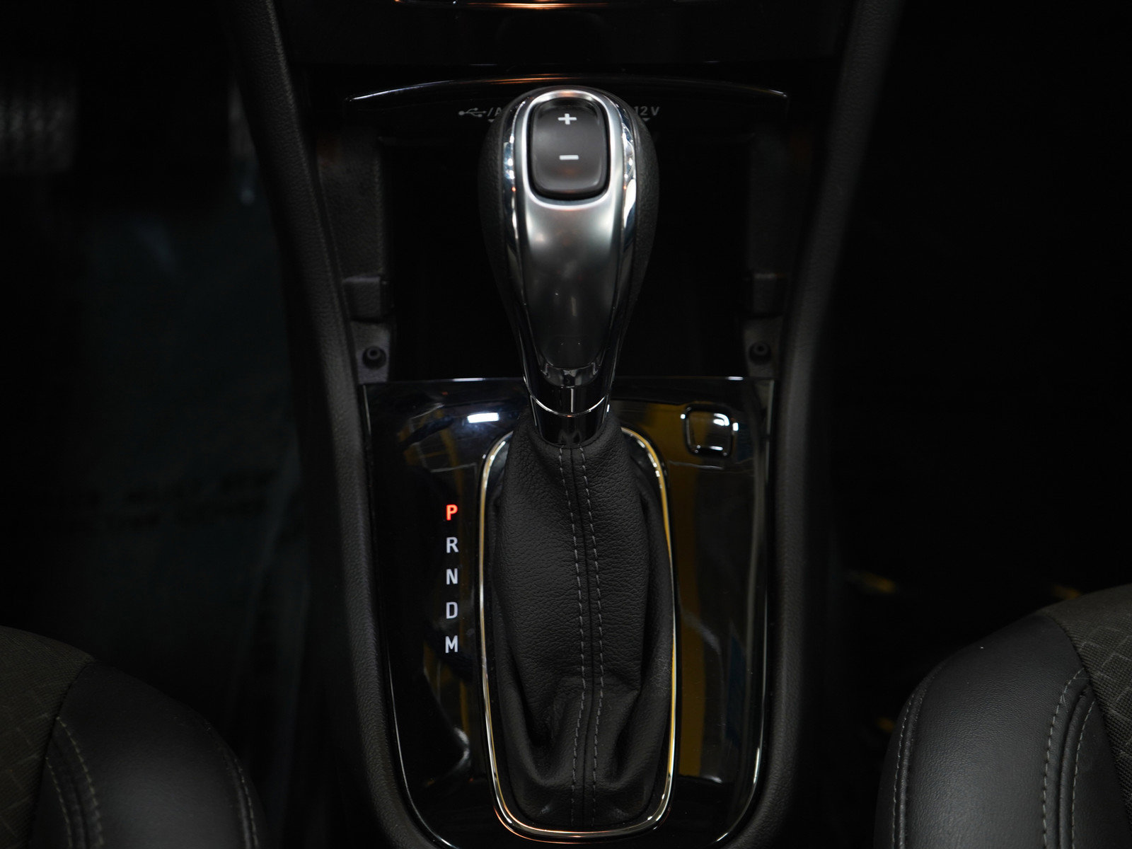 Used 2019 Buick Encore Preferred w/ Safety Package AWD/4WD image 17