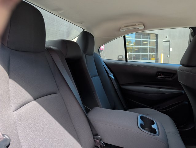 Used 2024 Toyota Corolla LE FWD image 27
