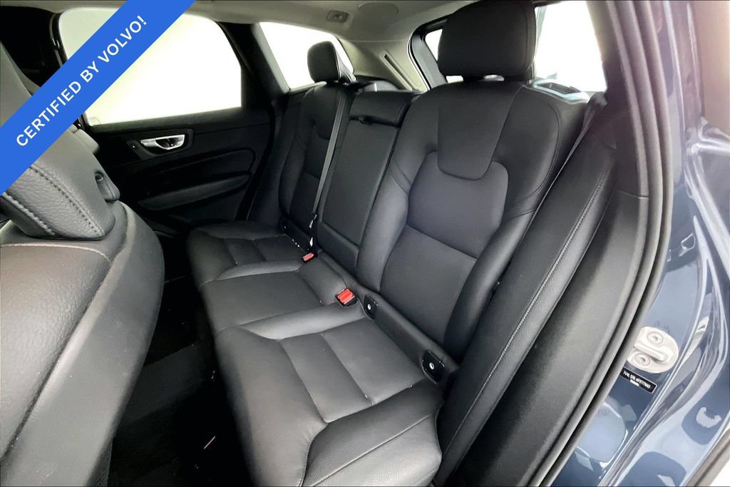Certified 2024 Volvo XC60 B5 Plus w/ Protection Package Premier AWD/4WD image 28