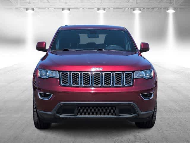 Used 2022 Jeep Grand Cherokee Laredo E w/ Security & Convenience Group AWD/4WD image 3