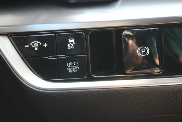 Used 2023 Kia Sportage EX AWD/4WD image 19