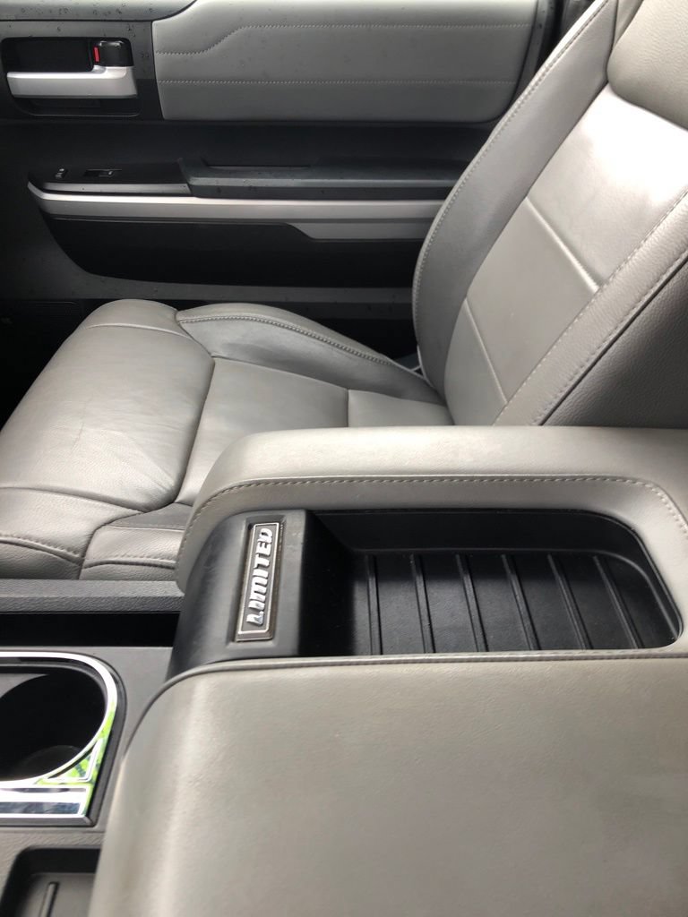 Used 2018 Toyota Tundra Limited w/ Limited Premium Package AWD/4WD image 30