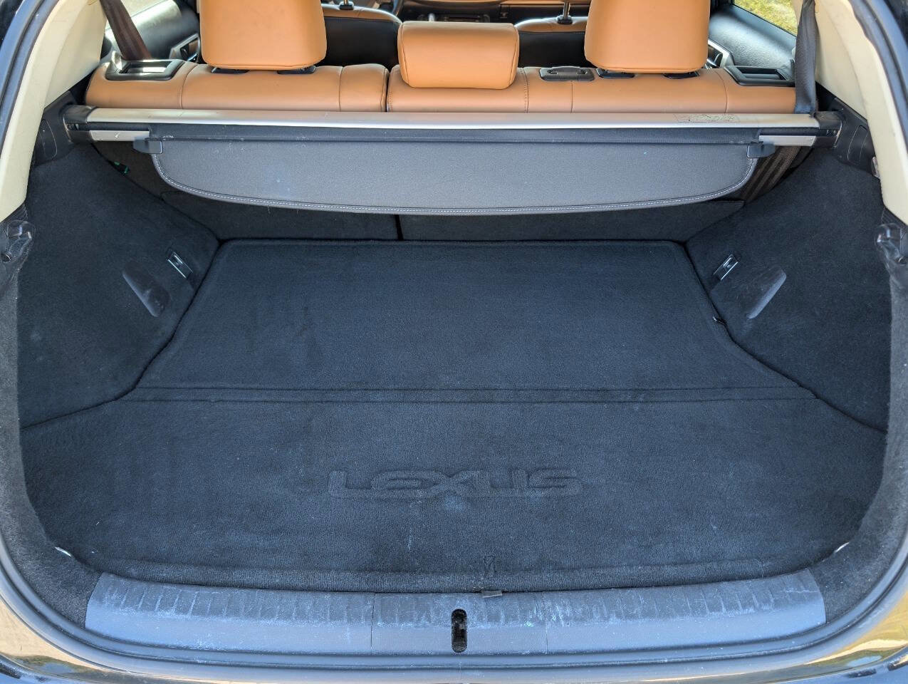 Used 2016 Lexus CT 200h image 25