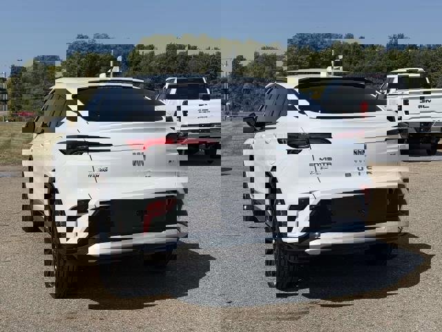 Used 2024 Buick Envista Sport Touring w/ Convenience I Package image 6