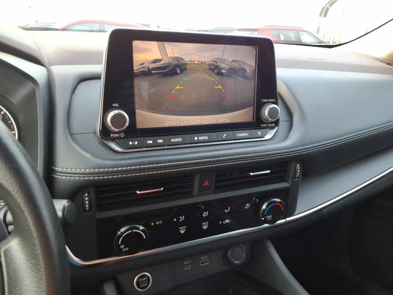 Used 2022 Nissan Rogue S AWD/4WD image 14