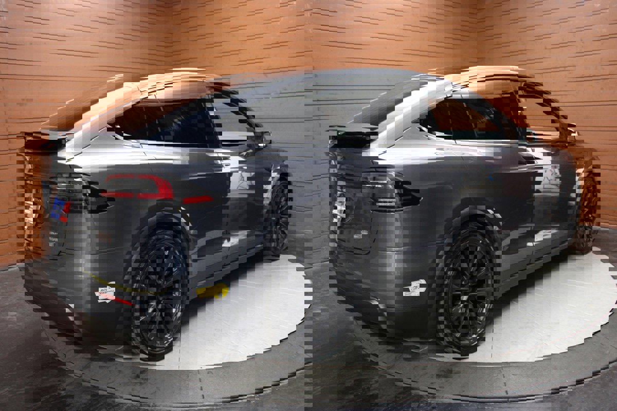 Used 2022 Tesla Model X Plaid image 52