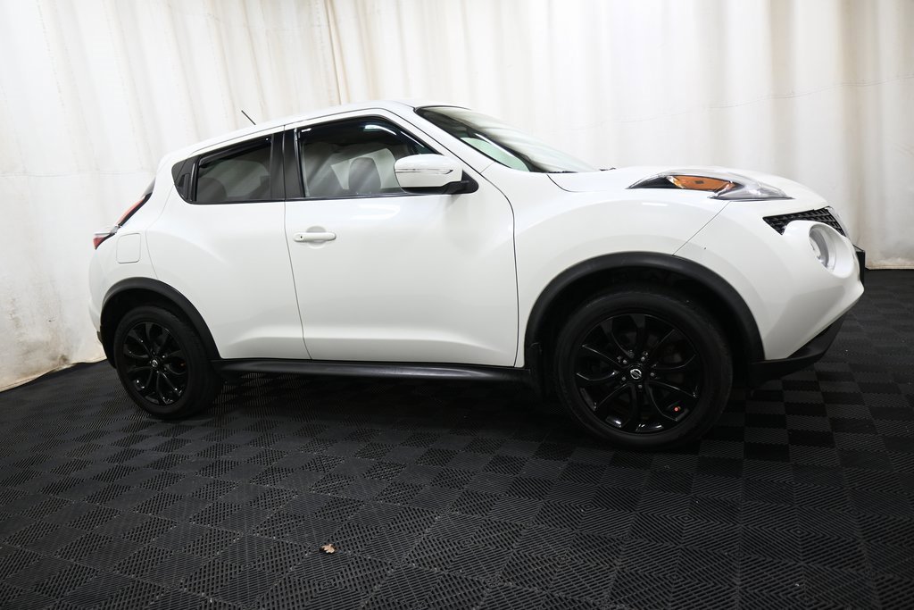 Used 2017 Nissan Juke SV image 8