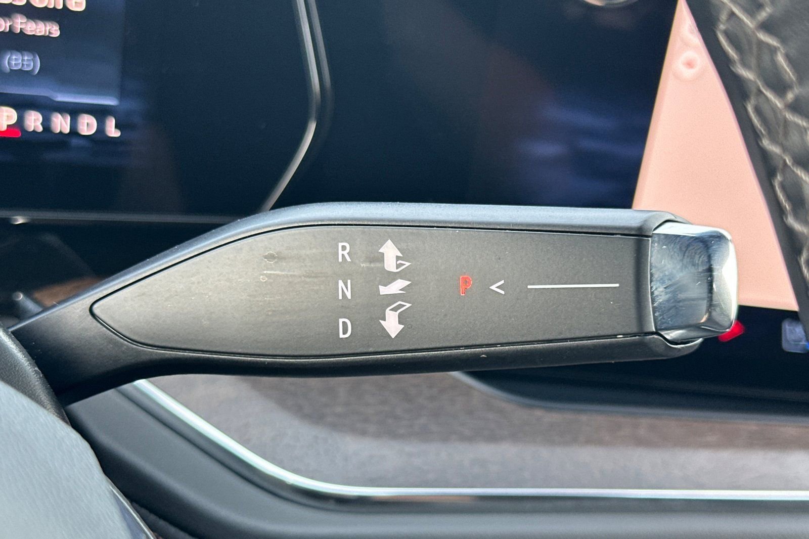 Certified 2025 Chevrolet Tahoe High Country image 33