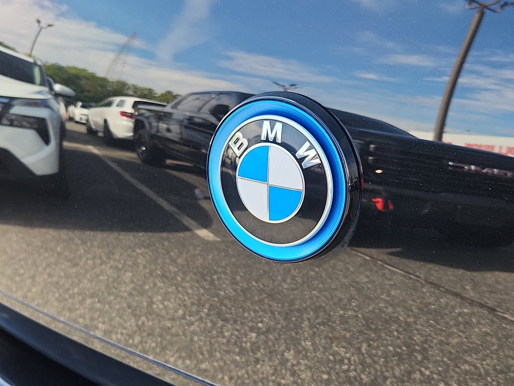 Used 2016 BMW i3 w/ Range Extender RWD image 17
